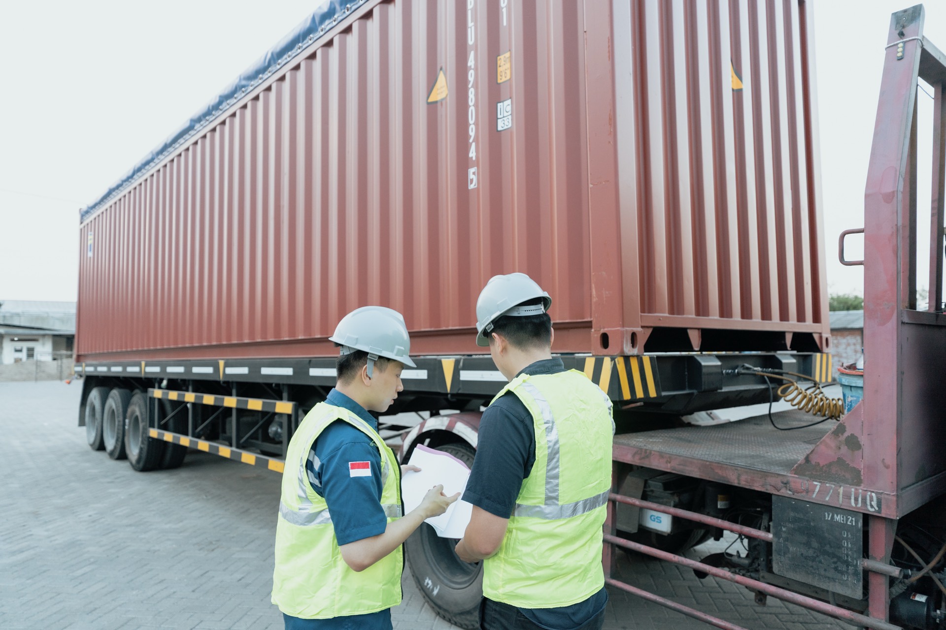 Customs clearance at port